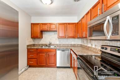Main picture of 1187 Lynmoor Dr NE