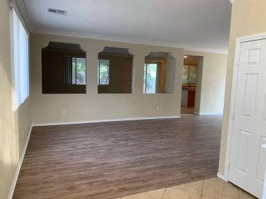 Main picture of 9115 Edgeworth Pl