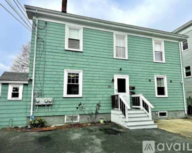 Main picture of 175 Essex St