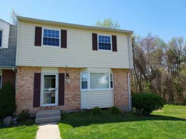 Main picture of 468 Cornell Ct