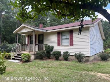 Main picture of 1215 Connection Rd
