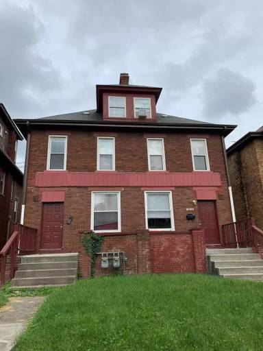 Main picture of 1610 Summit St