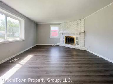 Main picture of 1931 S Lazy Creek Dr