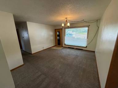Main picture of 537 Sheridan Dr