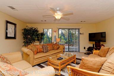 Main picture of Queens Grant Villas