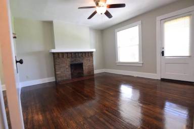 Main picture of 1237 1/2 N 4th St