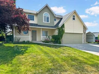 Main picture of 366 W Bloomington Dr