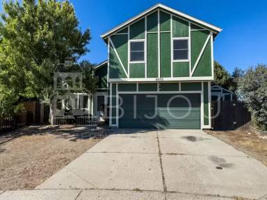 Main picture of 6470 Chantilly Pl