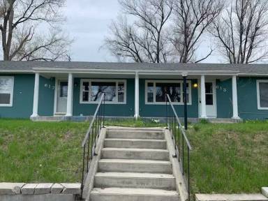 Main picture of 613 S 4th St