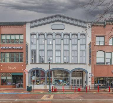 Main picture of 125 S Kalamazoo Mall