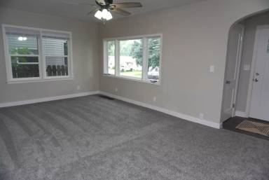 Main picture of 439 Waverly Rd