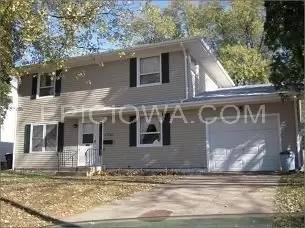 Main picture of 4520 Walker St NE
