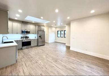 Main picture of 288 Clearpark Cir