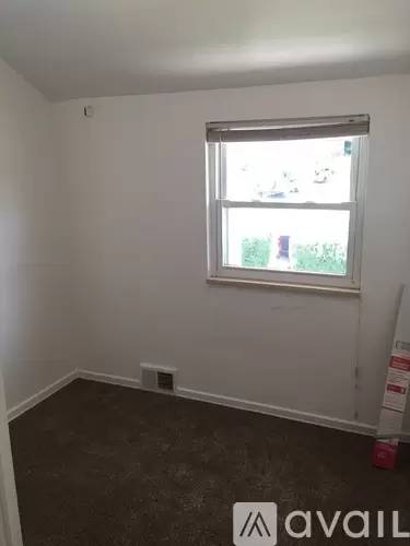 Main picture of 799 Cooke Dr