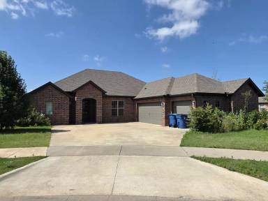 Main picture of 2905 SW Satinwood Cv