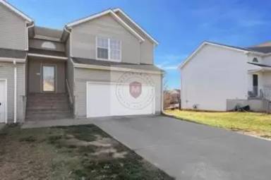 Main picture of 17513 W 111th Pl