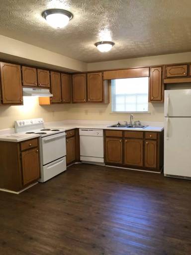 Main picture of 4769 Chariot Dr