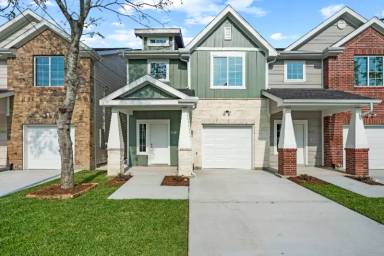 Main picture of 5423 Bacher St