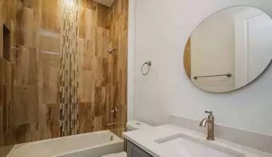 Main picture of 3910 NE 19th Pl
