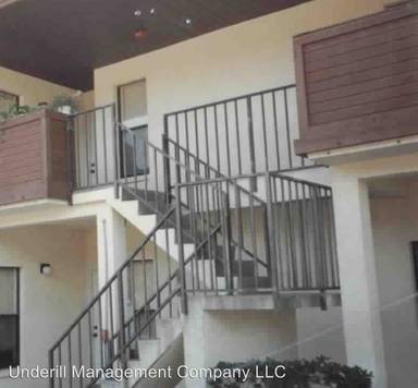 Main picture of 1011 Clearmont St NE