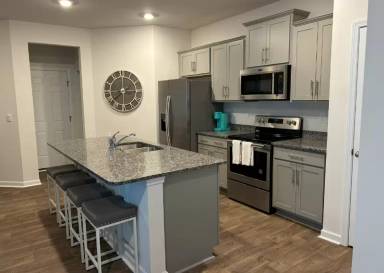 Main picture of 8009 Murray Branch Dr
