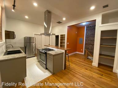 Main picture of 127 Montgomery St