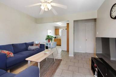 Main picture of 803 Felicity St