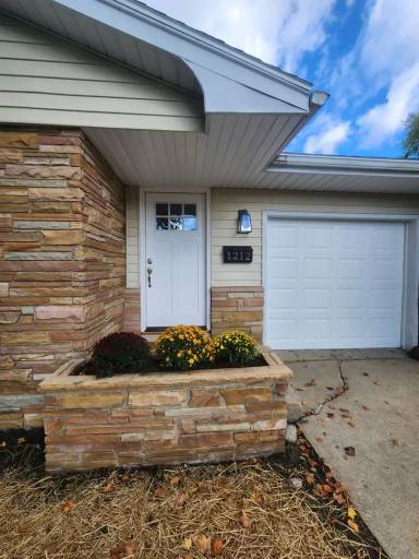 Main picture of 1212 Bell Ave