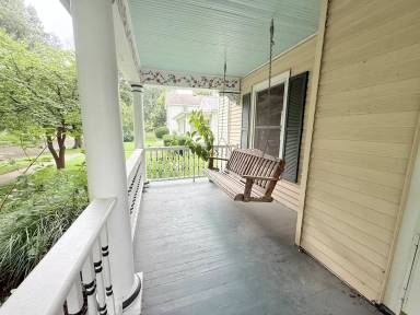 Main picture of 906 N Evans St