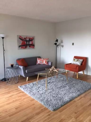 Main picture of 3430 S Centinela Ave