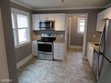 Main picture of 1021 8th Ave SE
