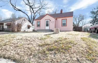 Main picture of 1216 N Terrace Dr