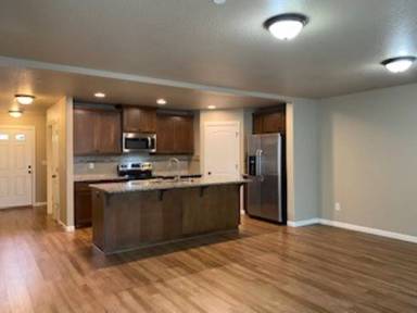Main picture of 8106 NE 20th St