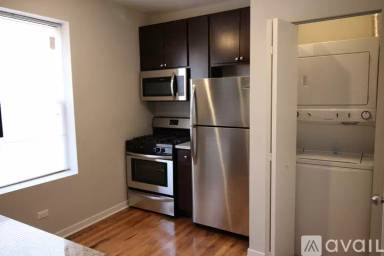 Main picture of 4815 N Christiana Ave
