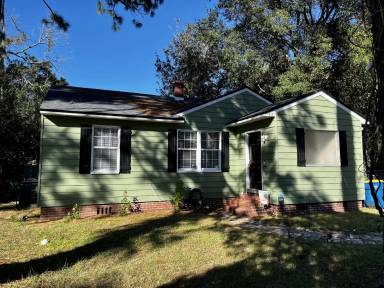 Main picture of 911 Bunker Hill Blvd