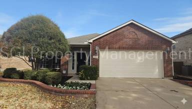 Main picture of 1204 Riverside Rd
