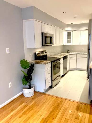 Main picture of 1525 A St SE