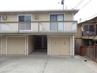 Main picture of 16803 Liberty St