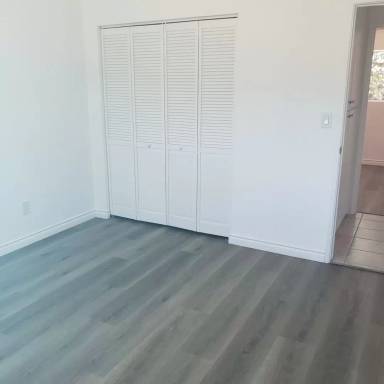 Main picture of 1239 Grove Ave