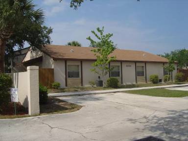Main picture of 2006 S 10th St