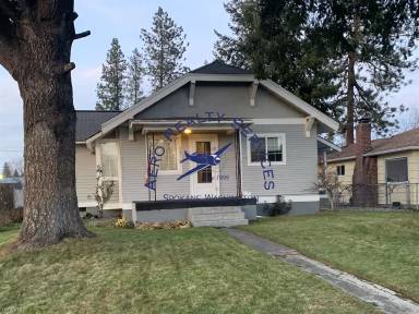 Main picture of 3914 W Hoffman Ave