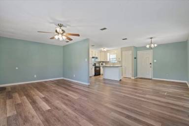Main picture of 10510 Gayfer Road Ext