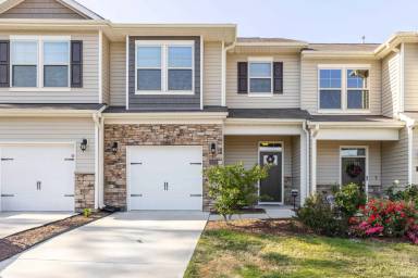 Main picture of 1020 Azimuth Dr