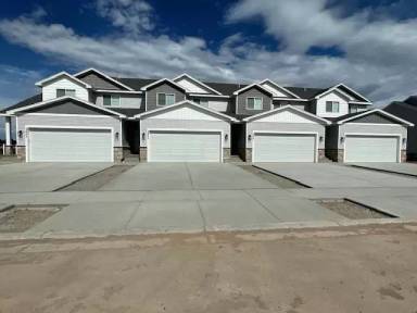 Main picture of 3853 Judy St