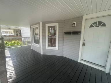 Main picture of 2192 E 82nd St