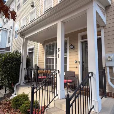 Main picture of 81 Linden Pl