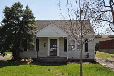 Main picture of 3906 Staebler Ave