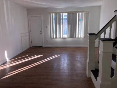 Main picture of 5561 Chancellor St