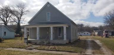 Main picture of 115 S 11th St