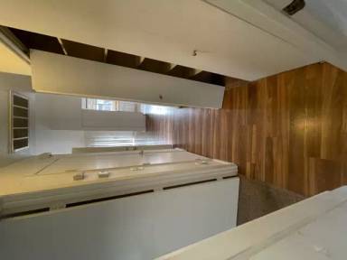Main picture of 3824 Coffee Rd